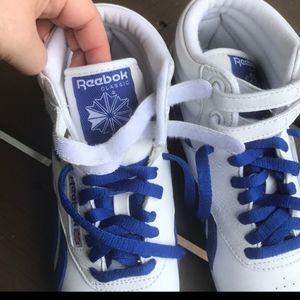 🔥 Reebok throwback high top 🔥